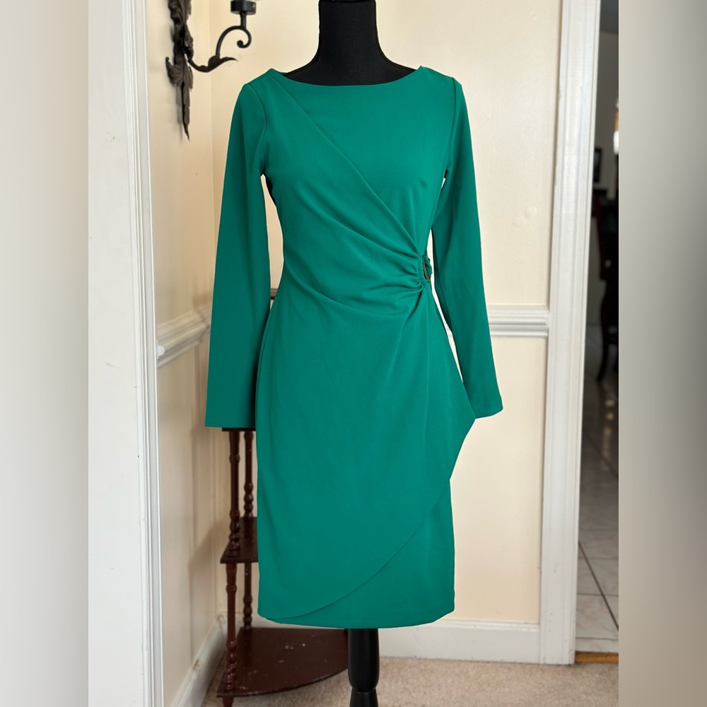 Long Sleeve Drape Dress w/ Metal Plate